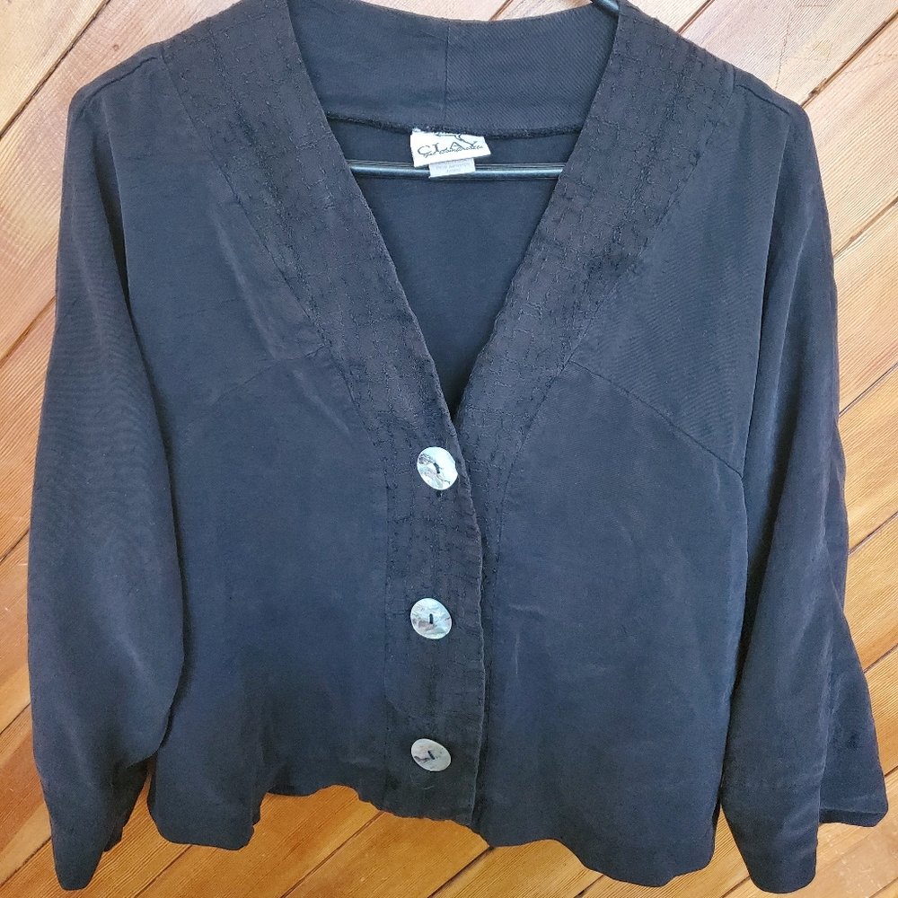 Clay Blouse Jacket with shell buttons